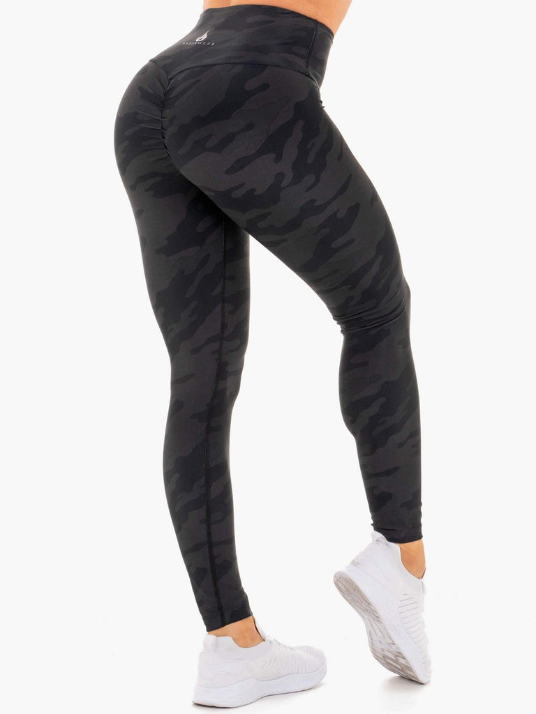 nike black camo leggings